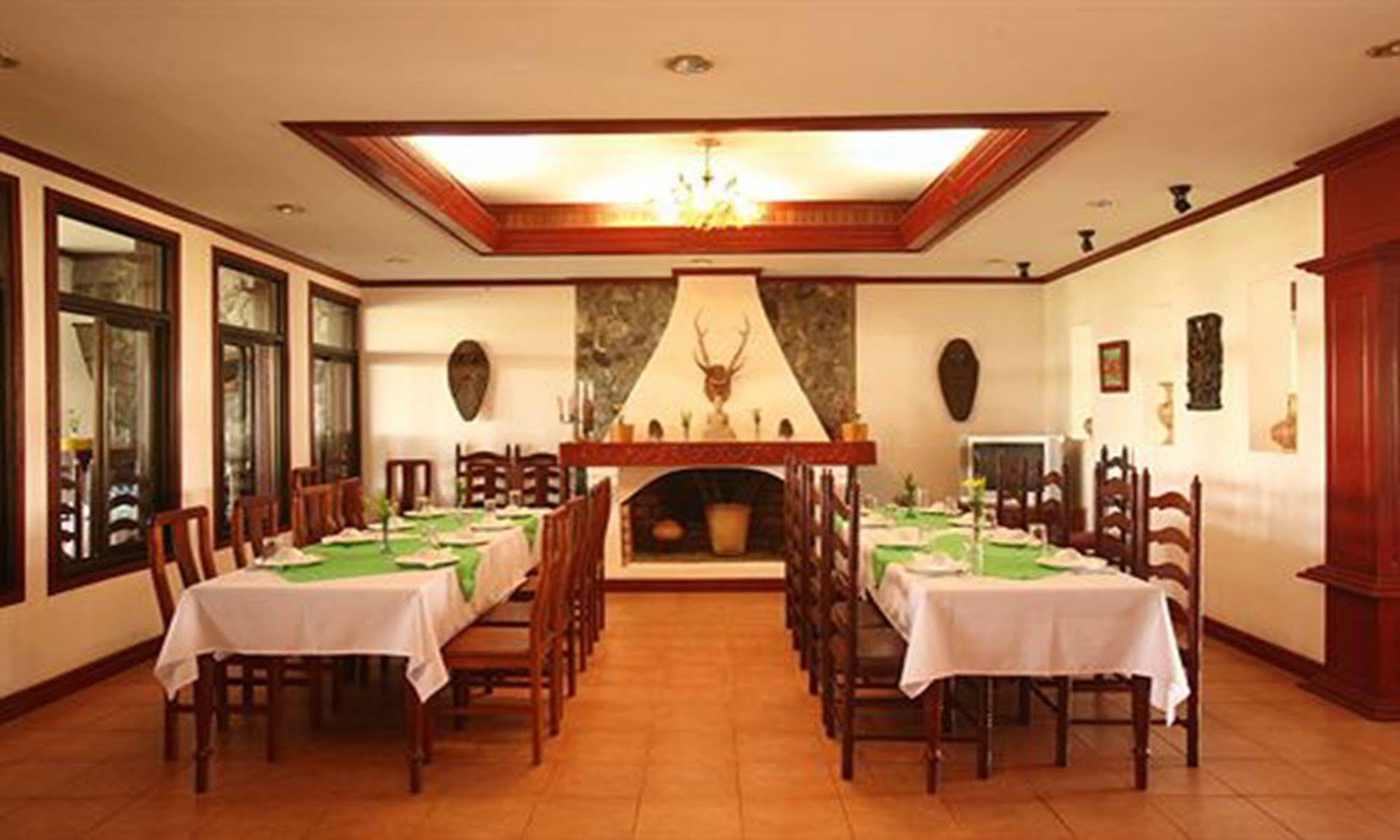 Vansana Plain Of Jars Hotel Muang Phônsavan Dış mekan fotoğraf